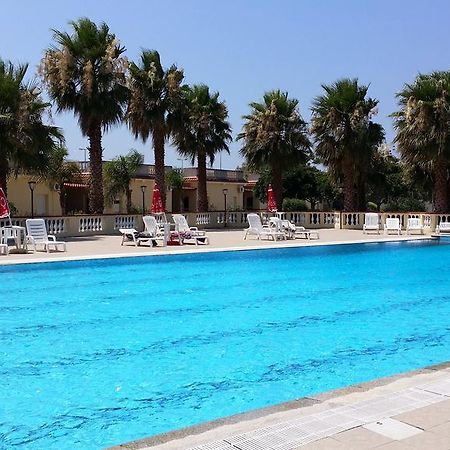 B&B Baia Dello Stretto Gallico Marina エクステリア 写真