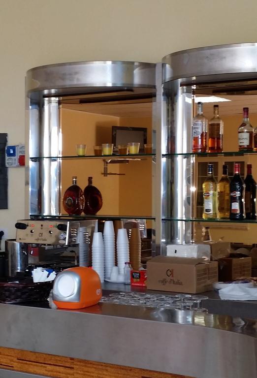 B&B Baia Dello Stretto Gallico Marina エクステリア 写真