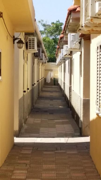 B&B Baia Dello Stretto Gallico Marina エクステリア 写真