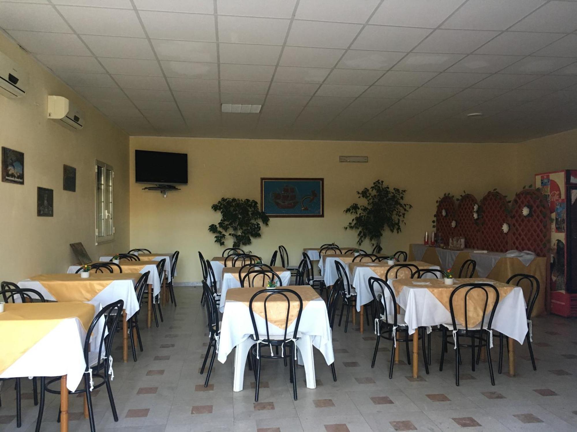 B&B Baia Dello Stretto Gallico Marina エクステリア 写真