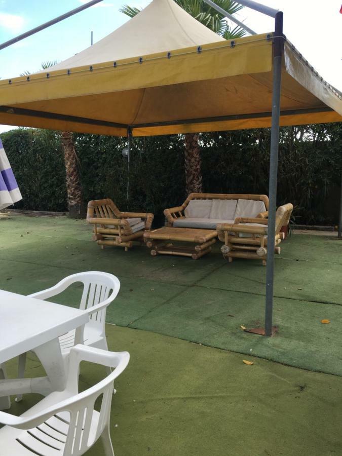 B&B Baia Dello Stretto Gallico Marina エクステリア 写真